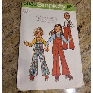 VINTAGE SEWING PATTERN SEW SIMPLICITY 5938 CHILD GIRLS SIZE 3 OVERALL JUMPER Cut